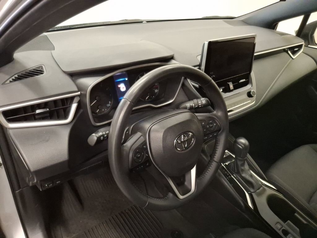 Used 2024 Toyota Corolla SE image 17