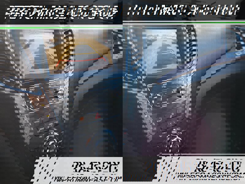 Used 2017 Hyundai Santa Fe Limited image 21