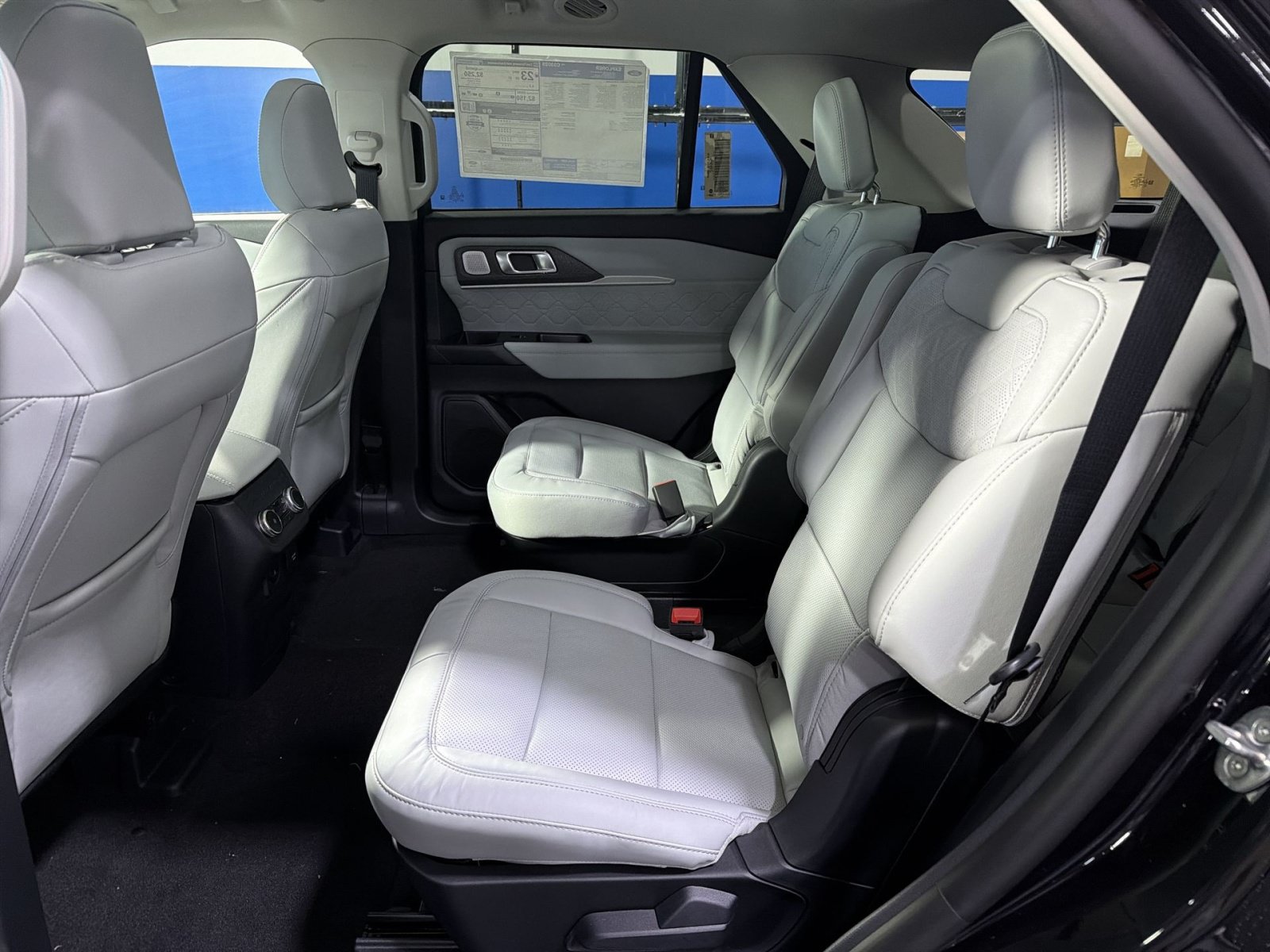 New 2026 Ford Explorer Platinum w/ LUX Leather Package AWD/4WD image 26
