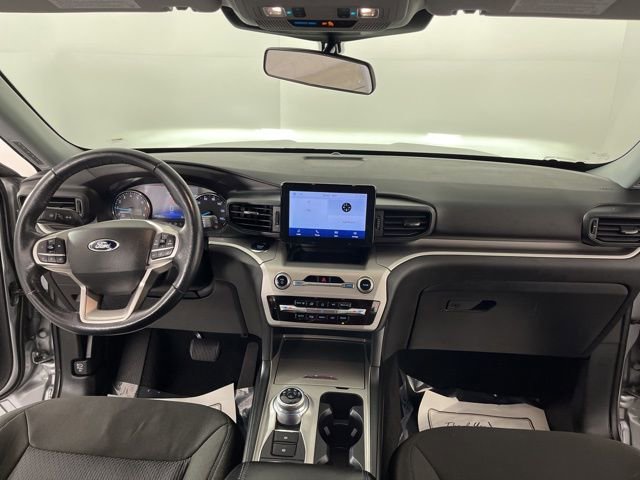 Used 2022 Ford Explorer XLT image 42