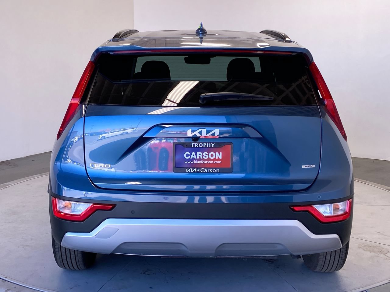 New 2026 Kia Niro EX FWD image 4