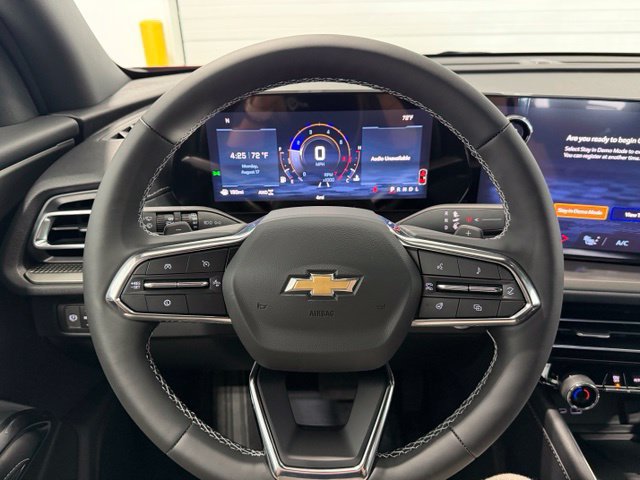 New 2027 Chevrolet Traverse LT w/ Driver Confidence Package AWD/4WD image 14