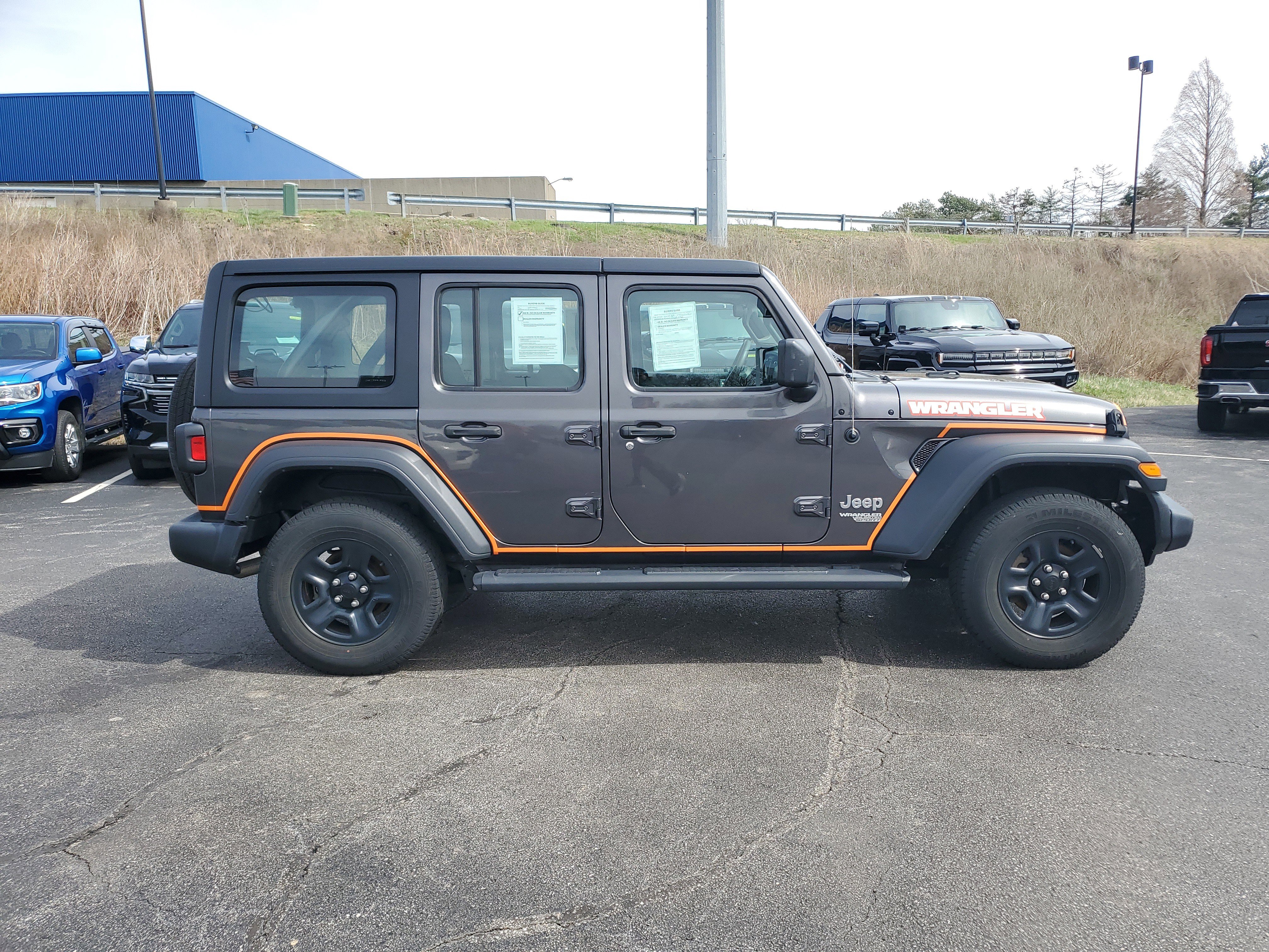 Used 2019 Jeep Wrangler Unlimited Sport image 3