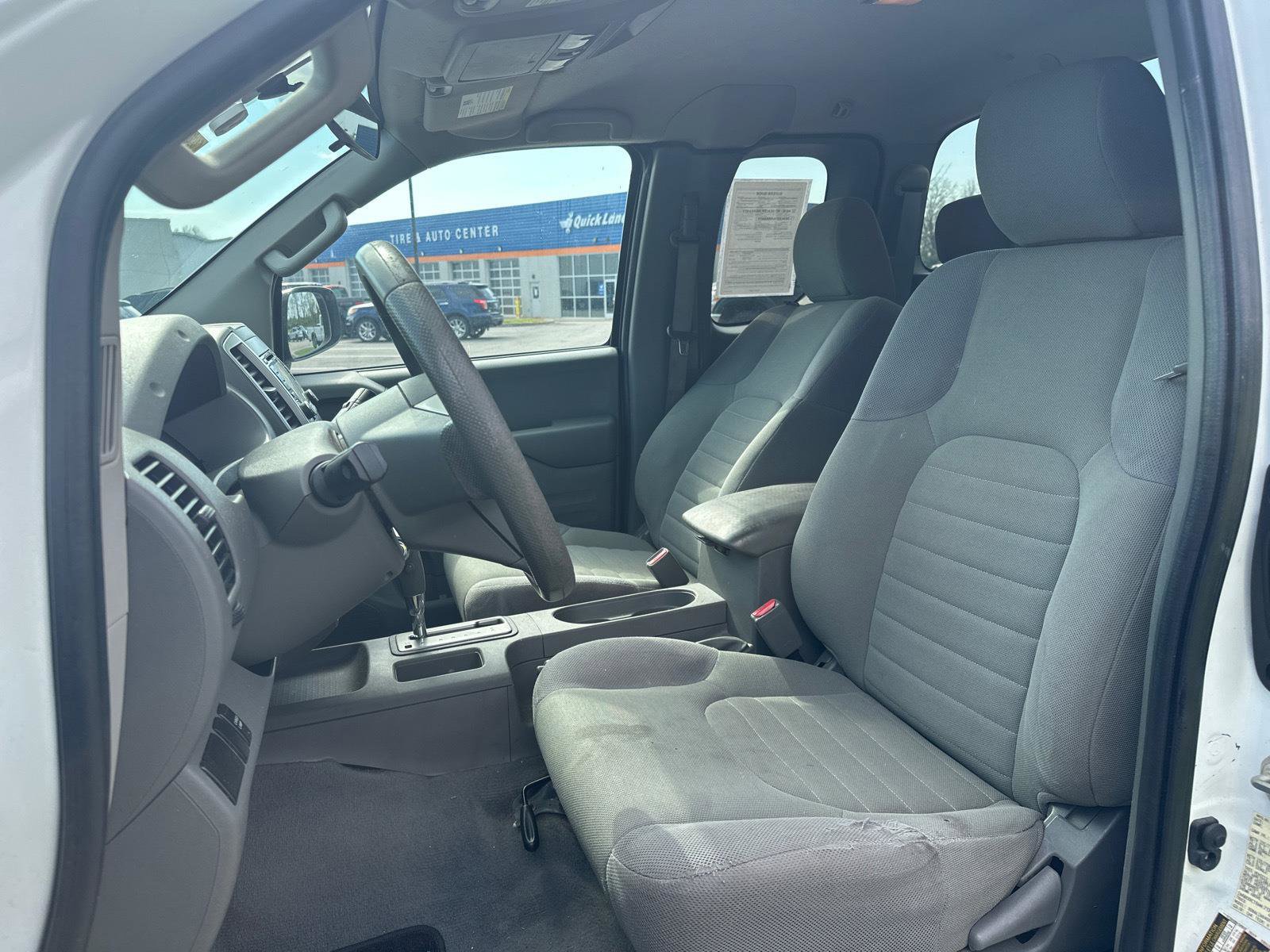 Used 2017 Nissan Frontier S image 11