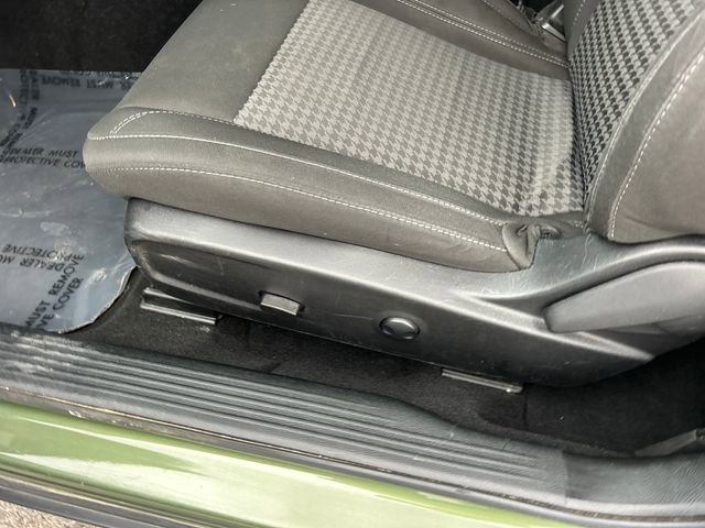 Used 2022 Dodge Challenger SXT w/ Blacktop Package image 26