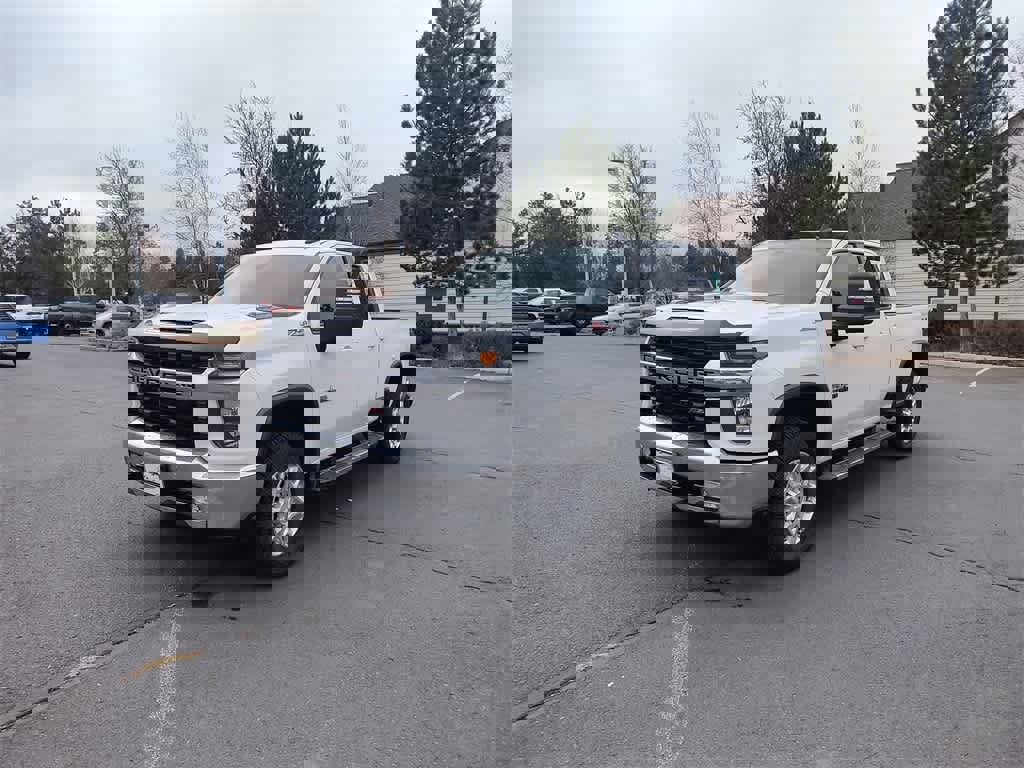 Used 2020 Chevrolet Silverado 3500 LT w/ Texas Edition image 2