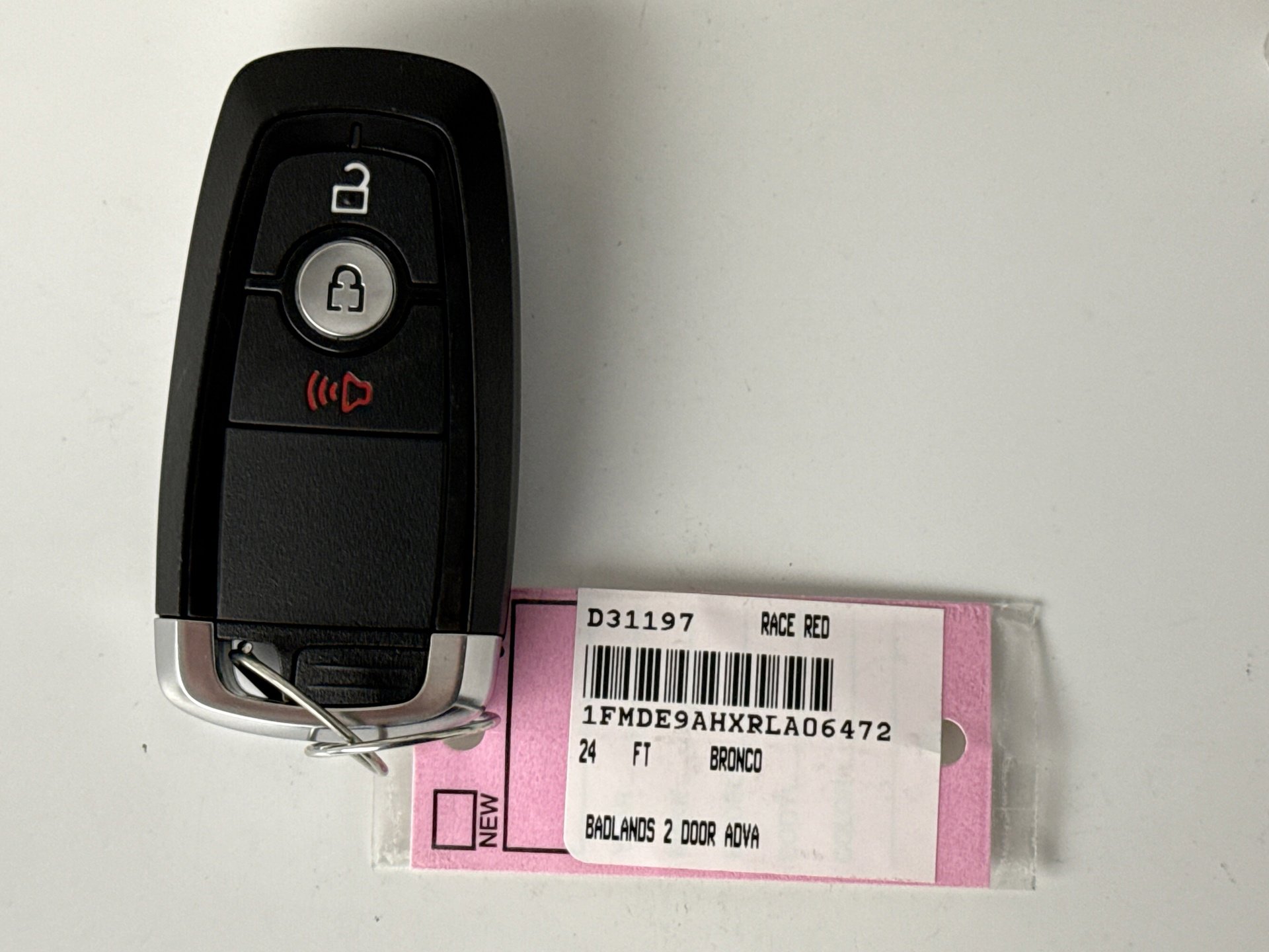 Used 2024 Ford Bronco Badlands image 19