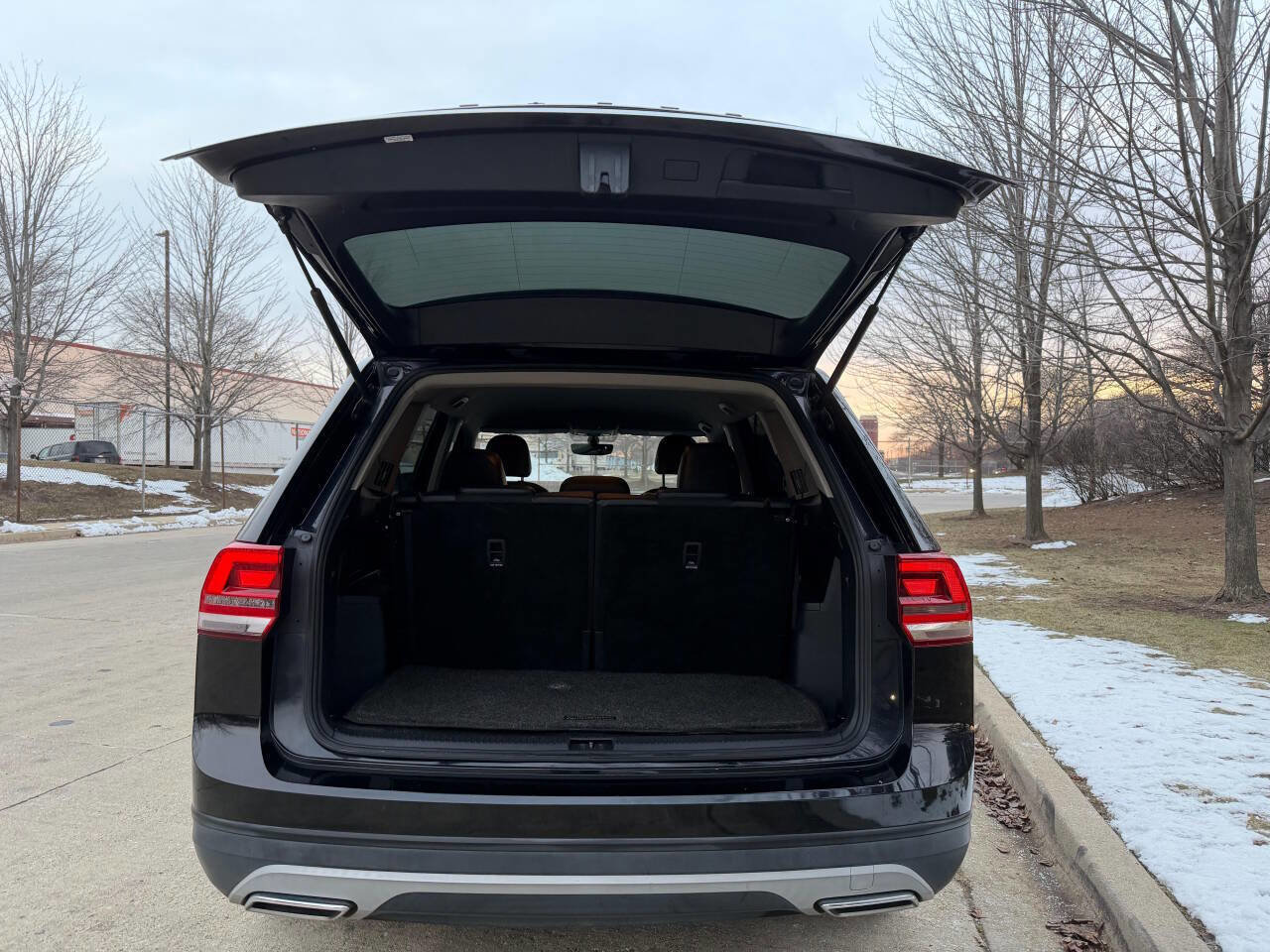 Used 2018 Volkswagen Atlas SE FWD image 7