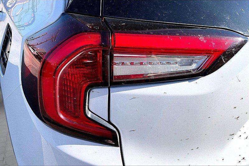 Used 2024 GMC Terrain SLE image 56