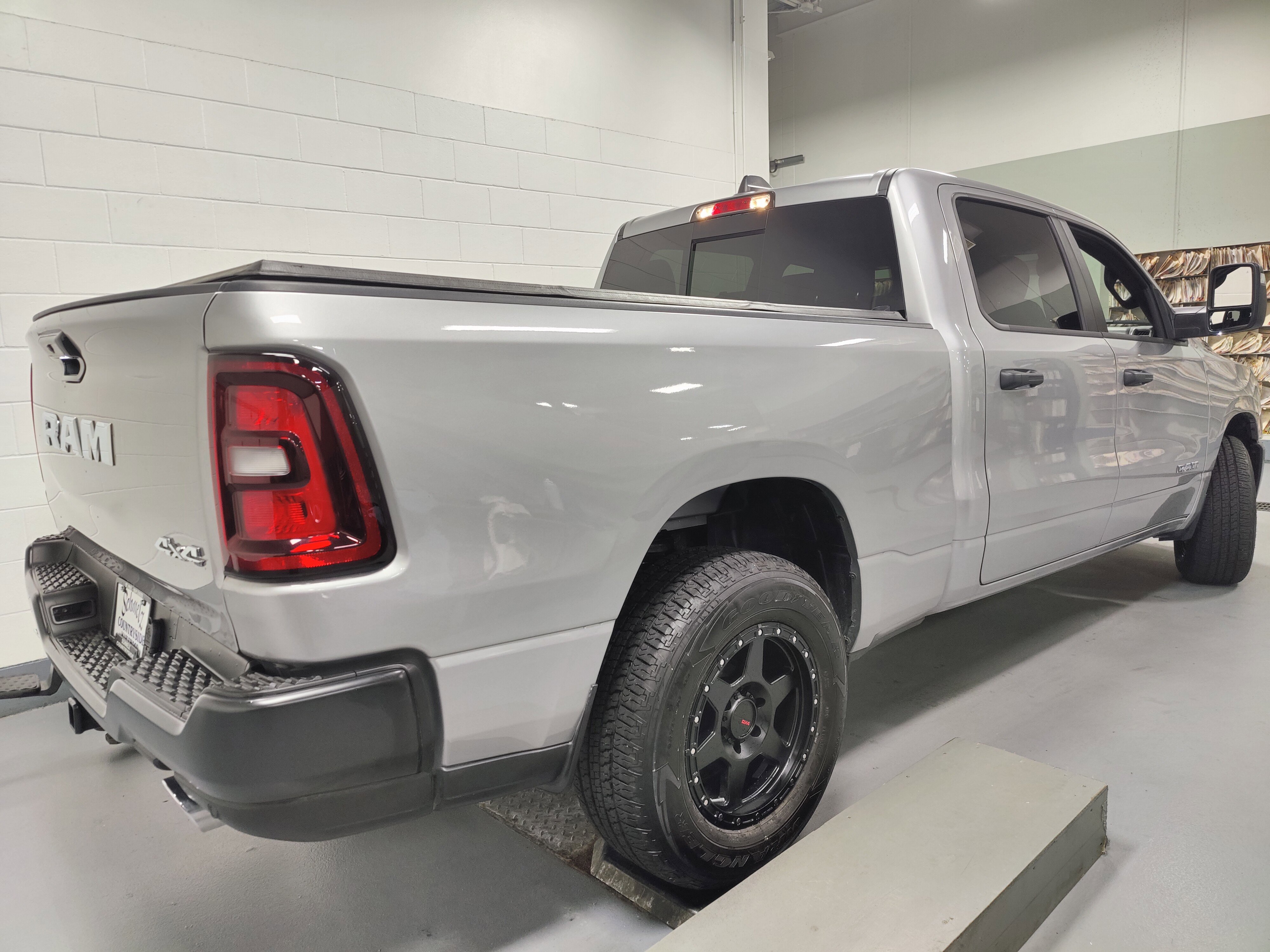 Used 2025 RAM 1500 Tradesman image 12