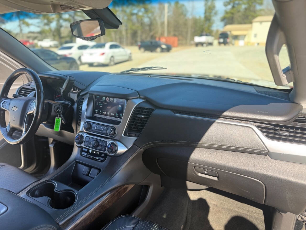 Used 2016 Chevrolet Suburban LS RWD image 43