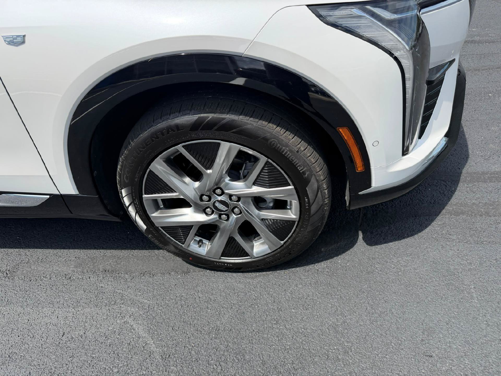 Certified 2025 Cadillac Optiq Luxury 1 AWD/4WD image 10