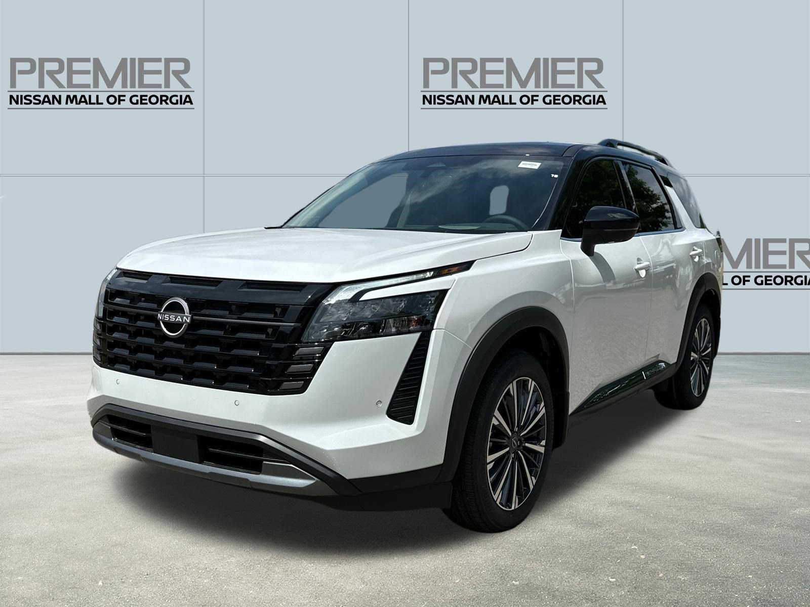 New 2026 Nissan Pathfinder Platinum FWD image 1