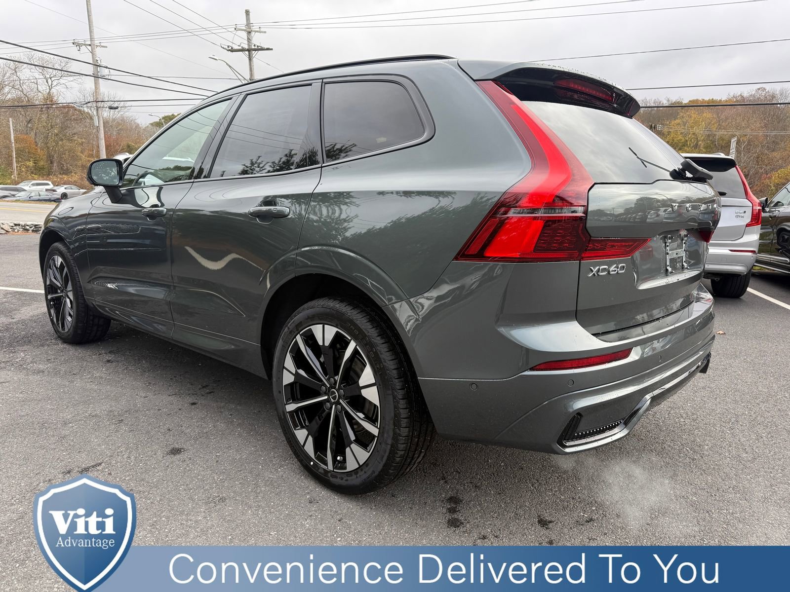 New 2026 Volvo XC60 B5 Plus w/ Climate Package image 6