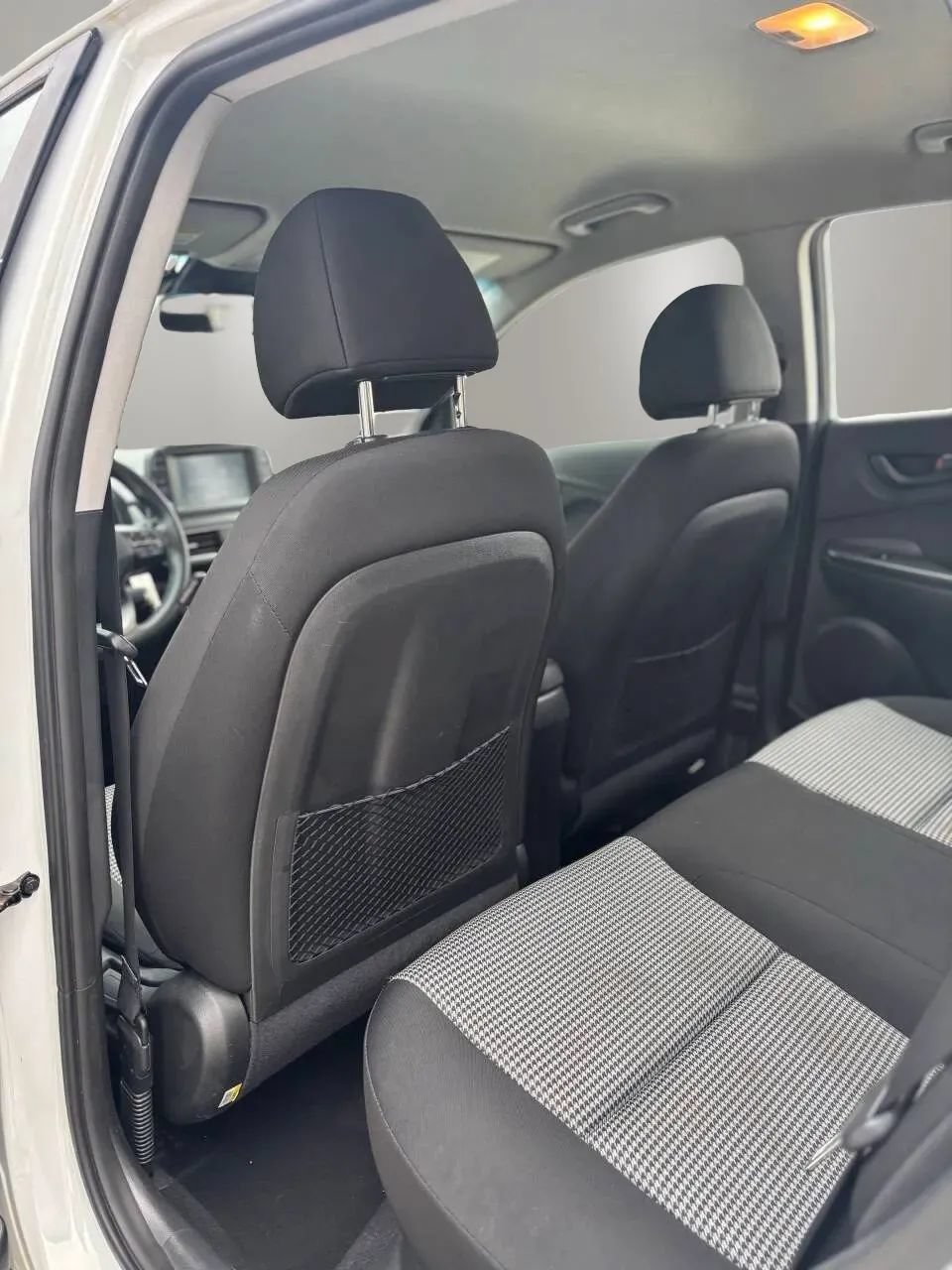 Used 2019 Hyundai Kona SE AWD/4WD image 19