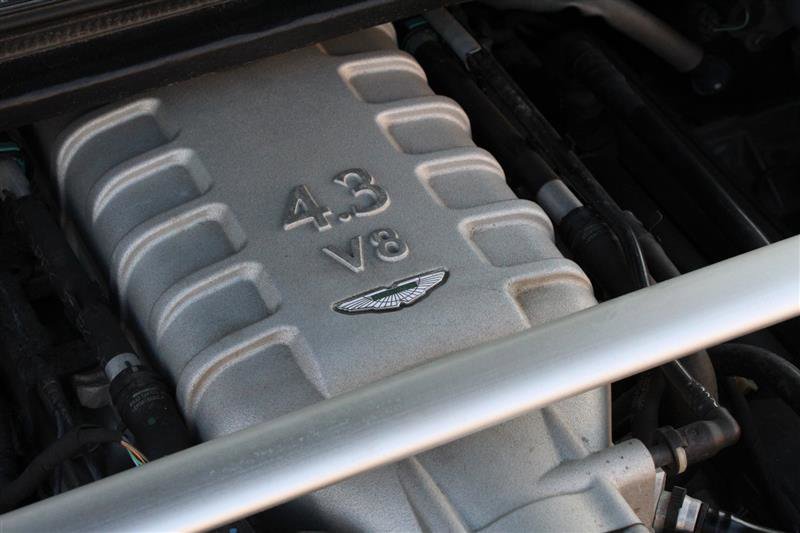 Used 2006 Aston Martin V8 Vantage Coupe image 32
