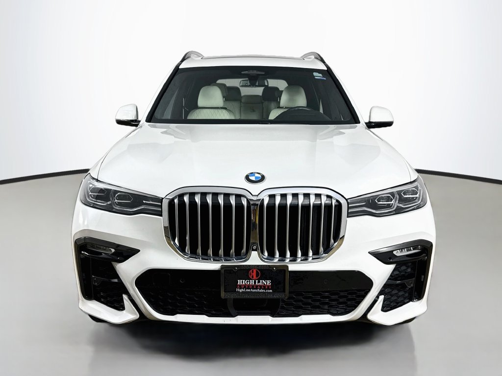 Used 2019 BMW X7 xDrive40i w/ M Sport Package AWD/4WD image 2
