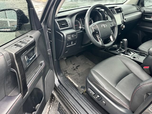 Used 2021 Toyota 4Runner Venture w/ Moonroof Package AWD/4WD image 10