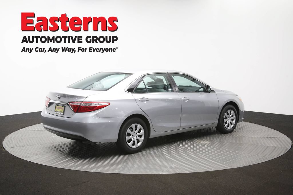 Used 2015 Toyota Camry LE FWD image 40