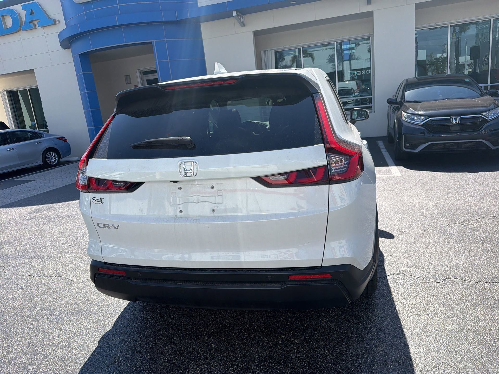 Used 2024 Honda CR-V EX-L image 16