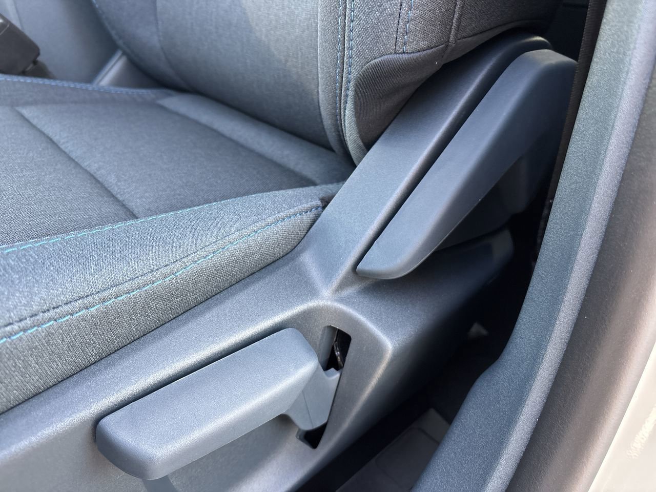 New 2025 Ford Maverick XLT image 19