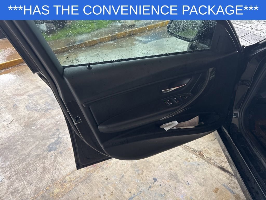 Used 2018 BMW 320i Sedan RWD image 10