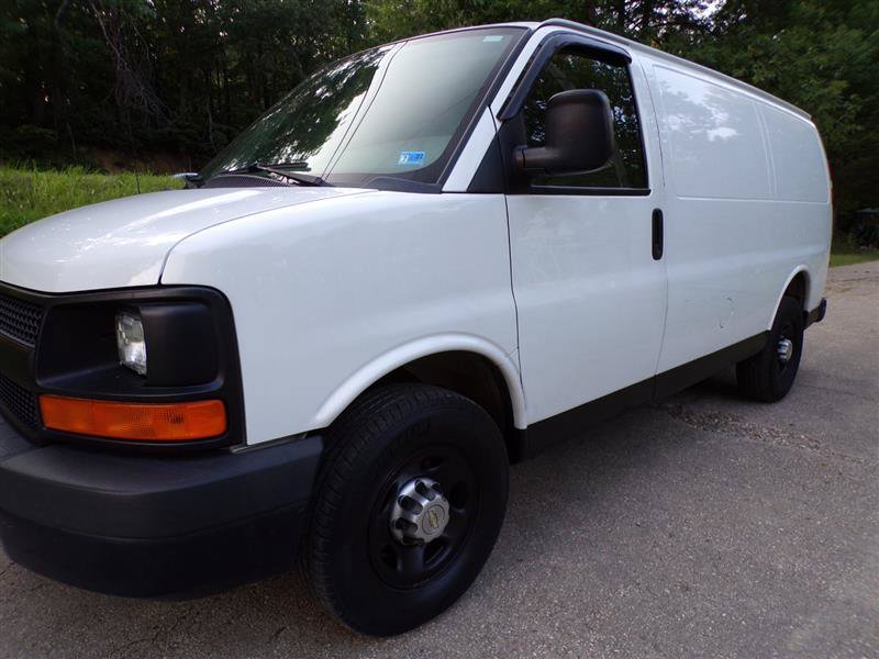 Used 2012 Chevrolet Express 2500 RWD image 5