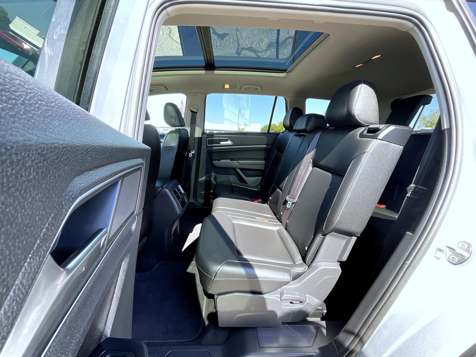 Used 2019 Volkswagen Atlas SEL image 18