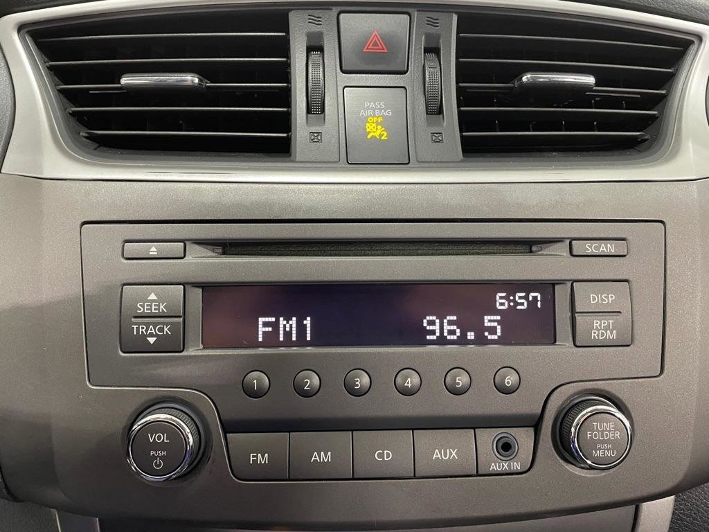 Used 2014 Nissan Sentra SV image 29