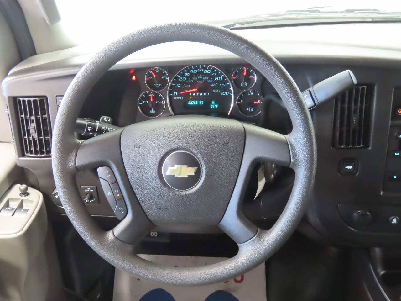 Used 2024 Chevrolet Express 3500 LT w/ LT Preferred Equipment Group image 8