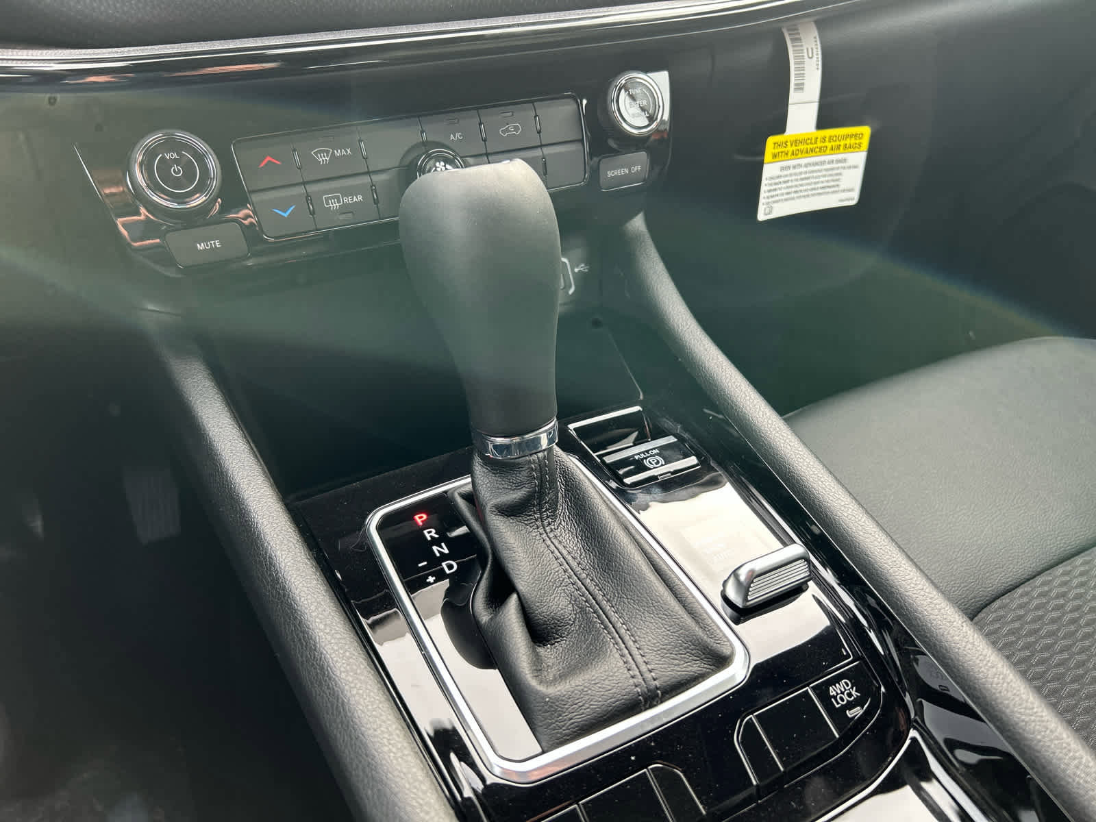 New 2026 Jeep Compass Latitude image 22