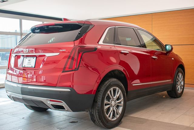 Certified 2023 Cadillac XT5 Premium Luxury w/ LPO, Floor Liner Package AWD/4WD image 6