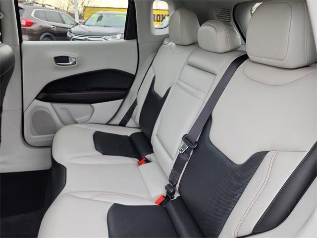 Used 2018 Jeep Compass Limited image 17