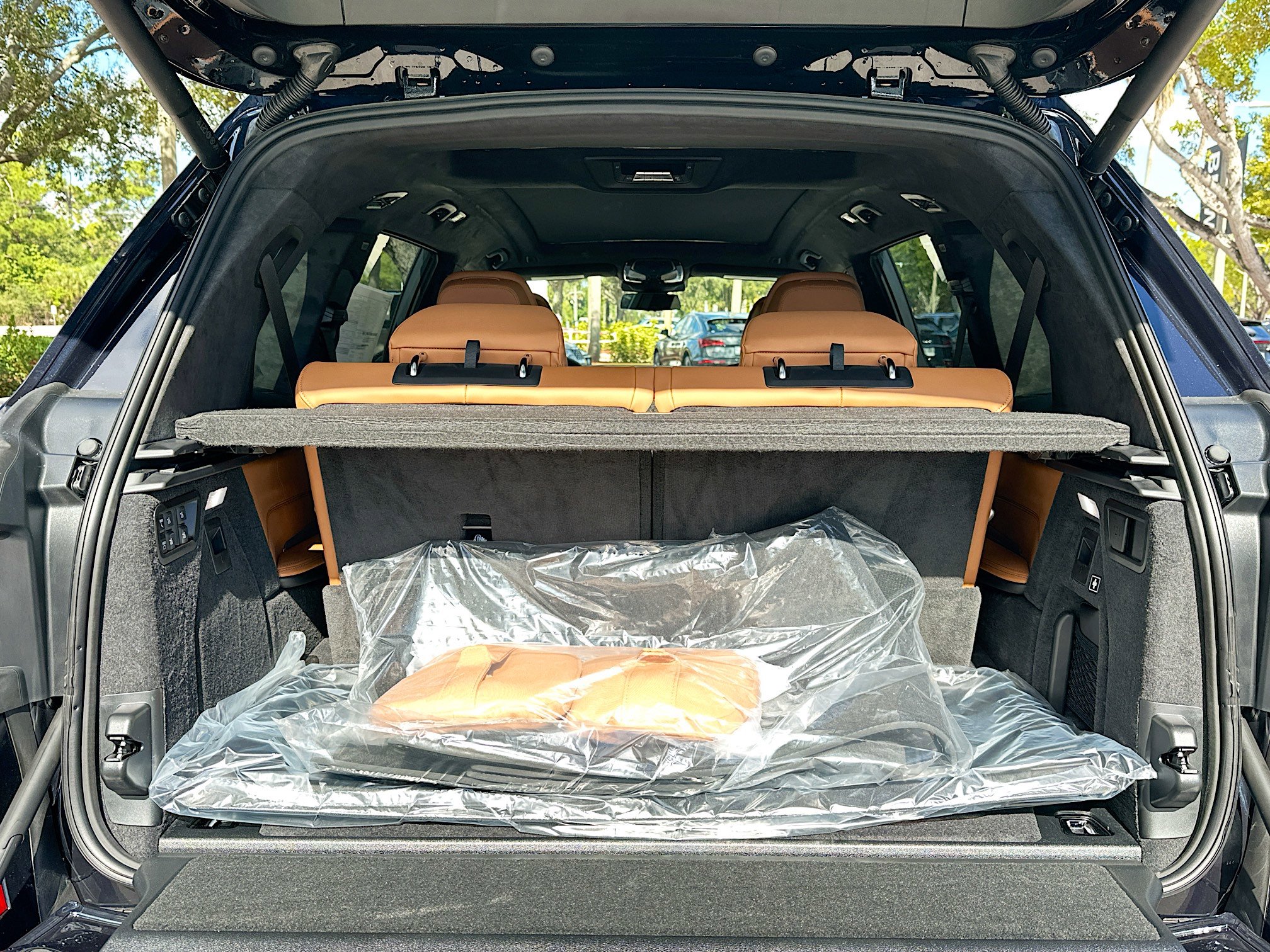 New 2026 BMW X7 xDrive40i w/ M Sport Package image 21