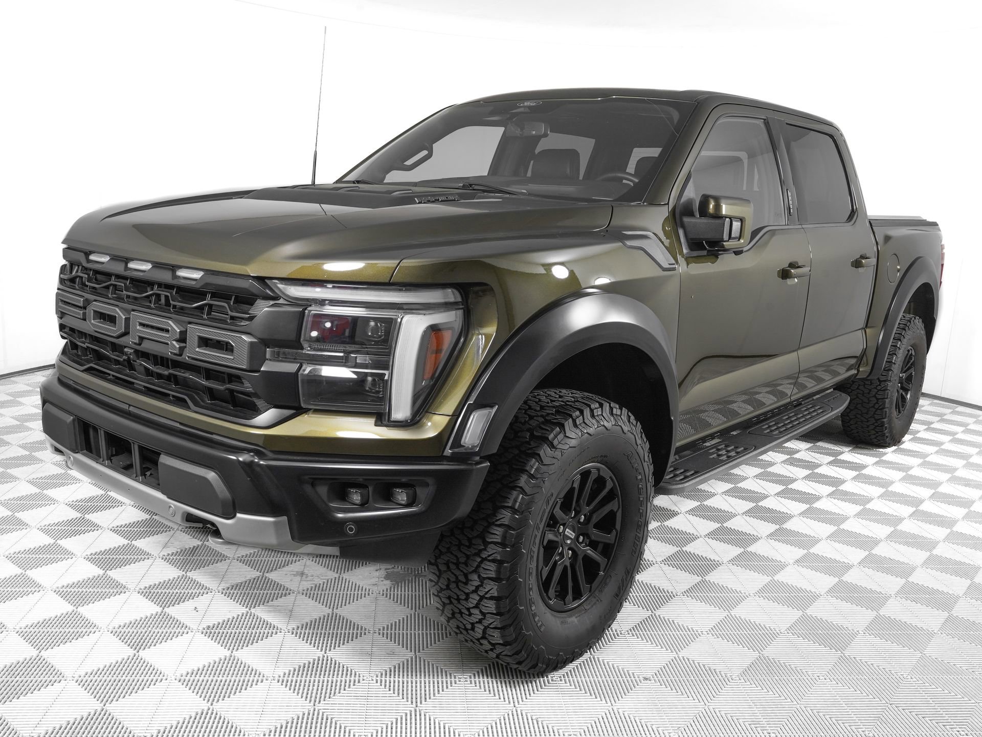 Used 2024 Ford F150 Raptor image 10