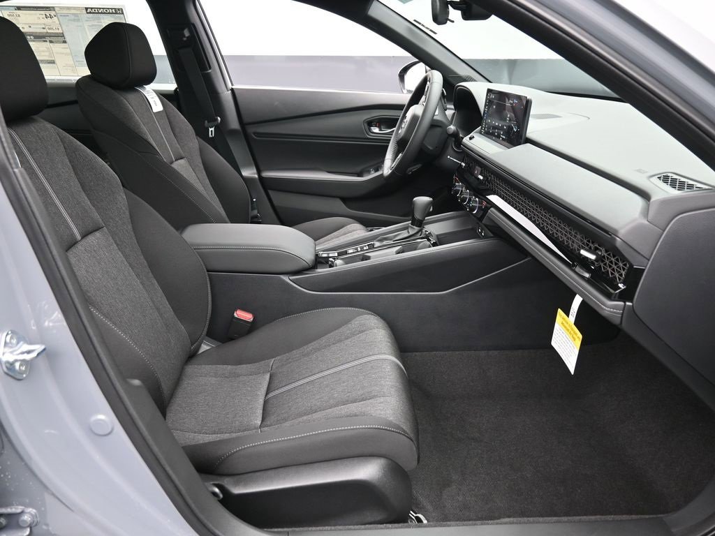 New 2025 Honda Accord Sport image 39