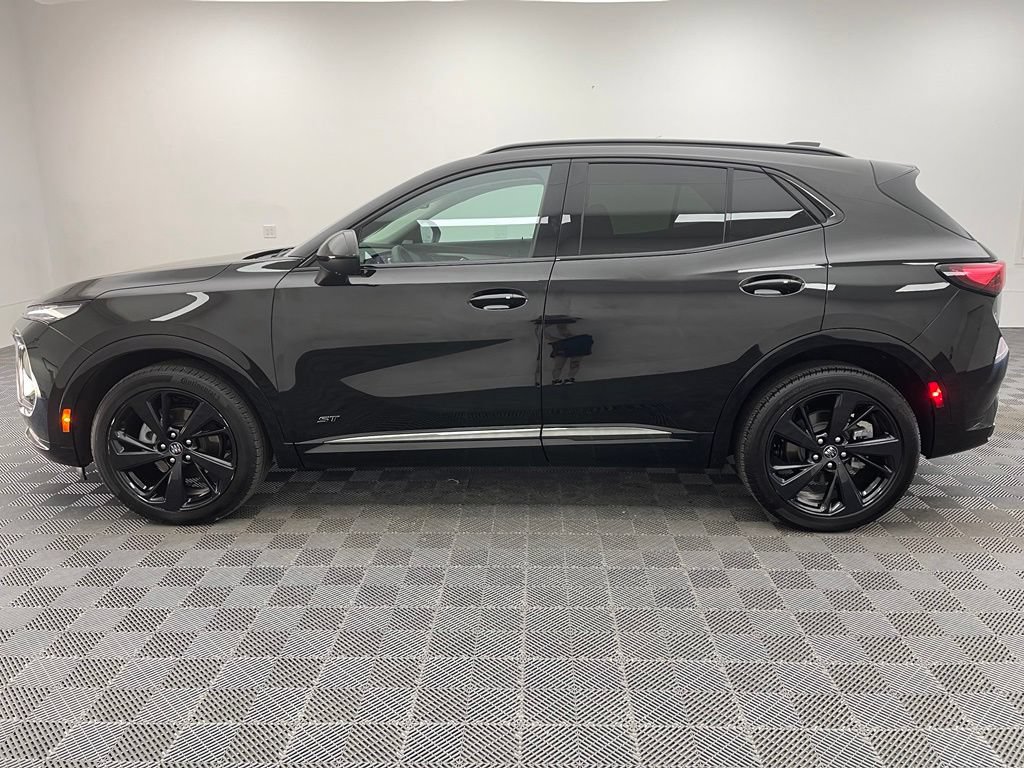 Used 2025 Buick Envision Sport Touring AWD/4WD image 12