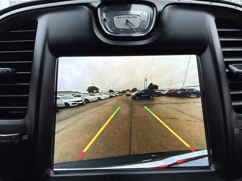 Used 2020 Chrysler 300 S image 25