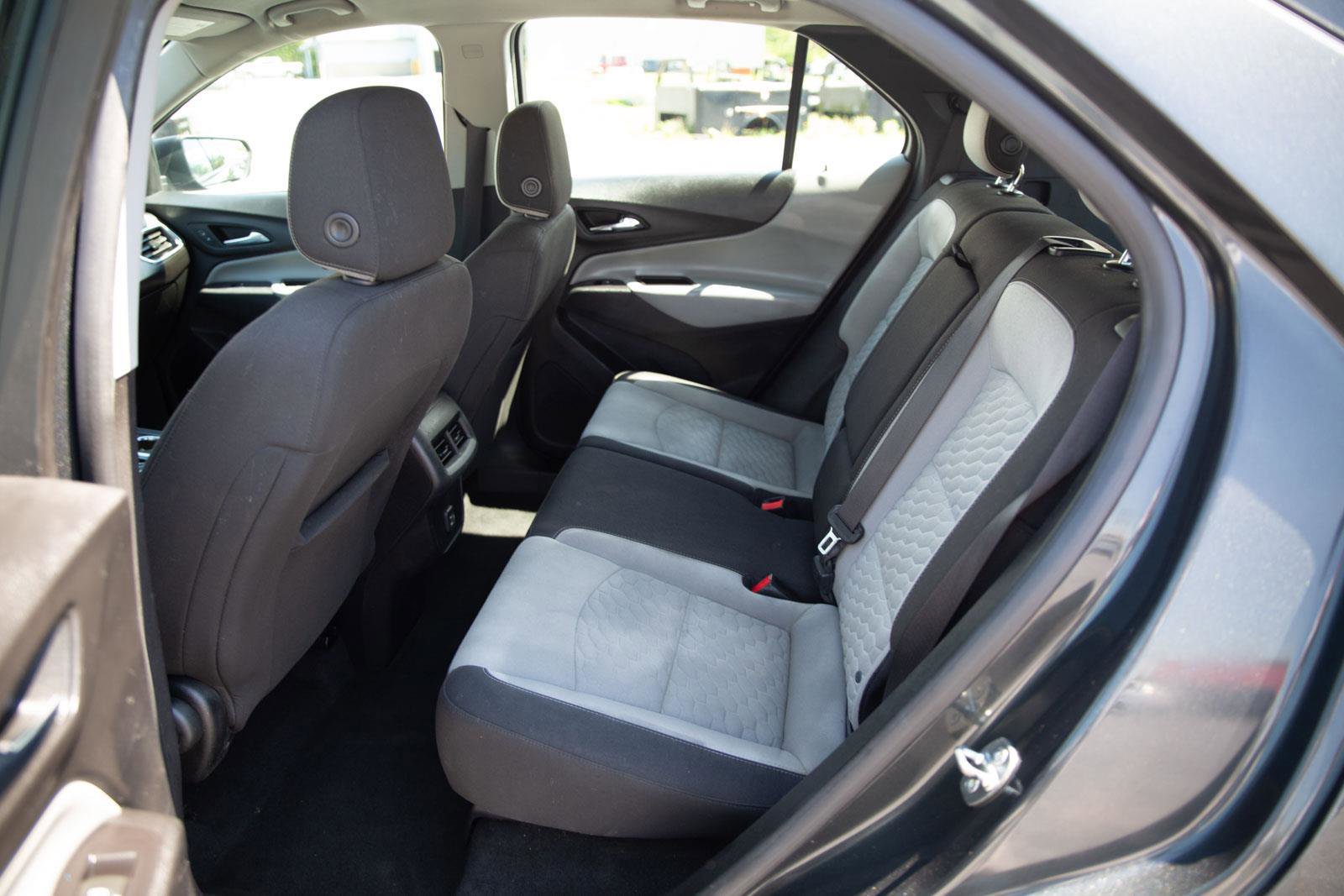 Used 2019 Chevrolet Equinox LS AWD/4WD image 21