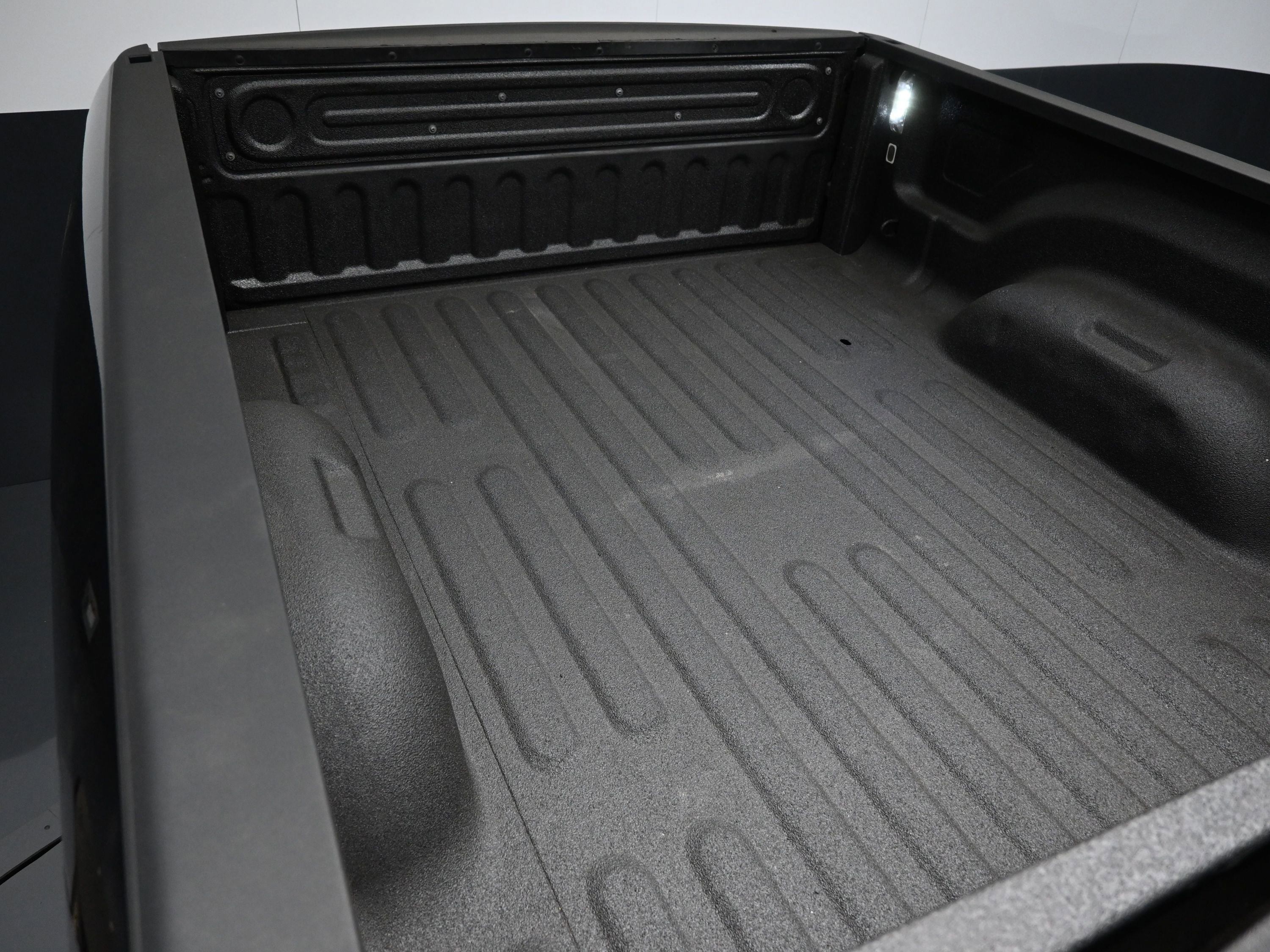 Used 2018 RAM 2500 Laramie w/ Off Road Package AWD/4WD image 43