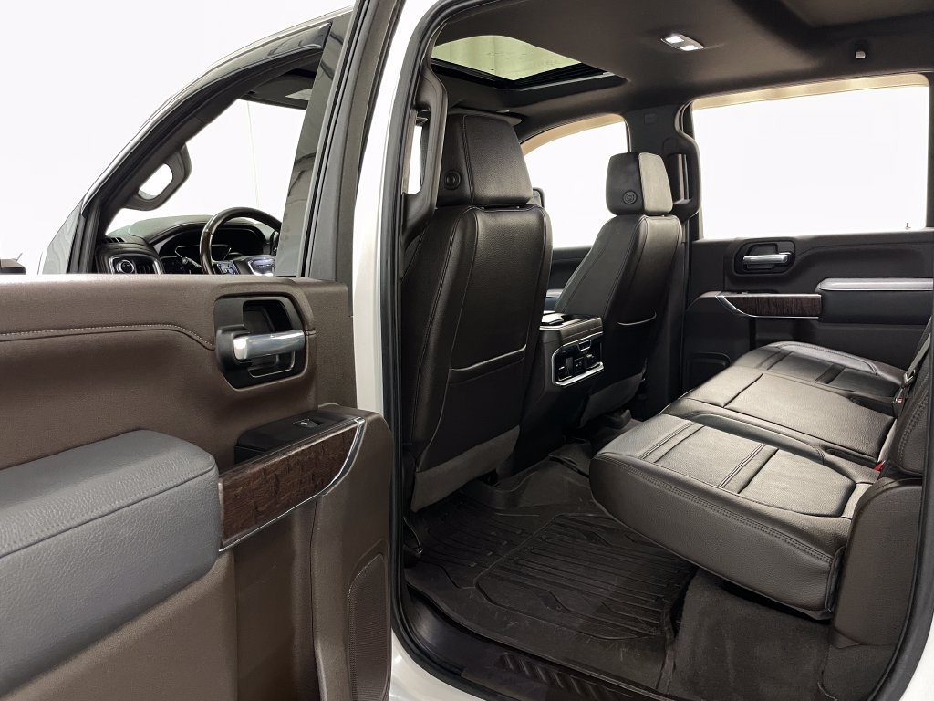 Used 2021 GMC Sierra 2500 Denali w/ Denali Ultimate Package AWD/4WD image 47