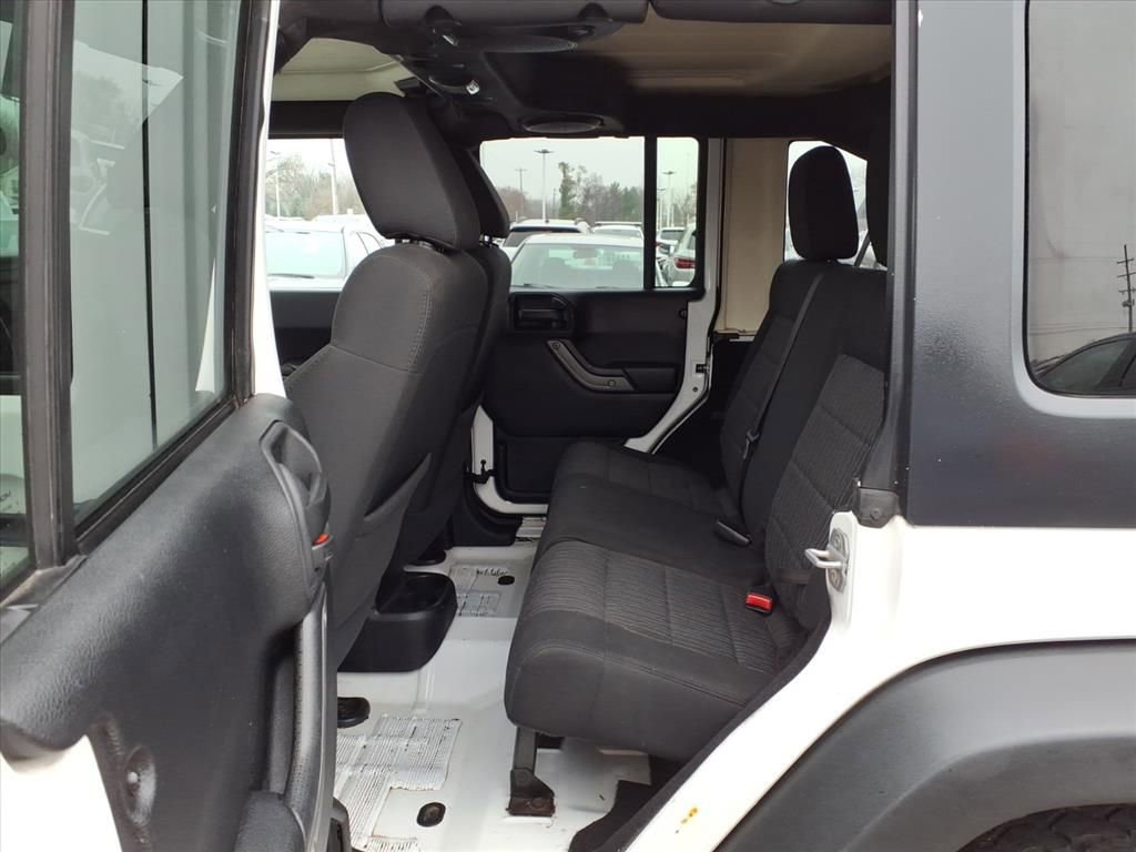 Used 2011 Jeep Wrangler Unlimited Sport image 12