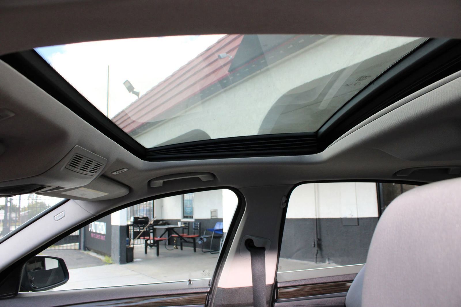 Used 2013 BMW 528i xDrive Sedan AWD/4WD image 42