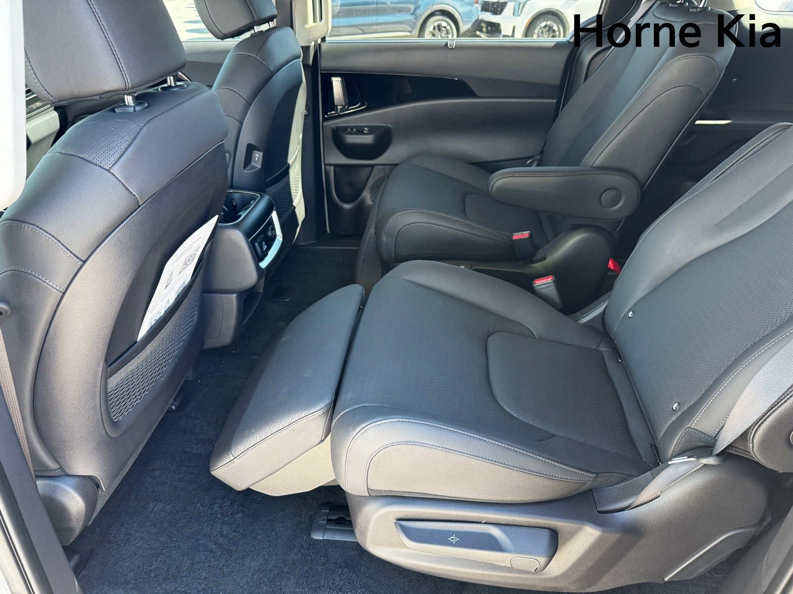 New 2026 Kia Carnival SX Prestige image 9