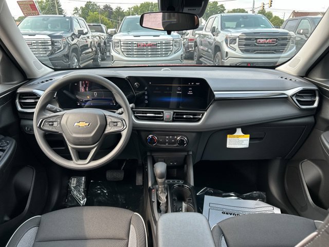 New 2026 Chevrolet TrailBlazer LS w/ LS Convenience Package FWD image 18