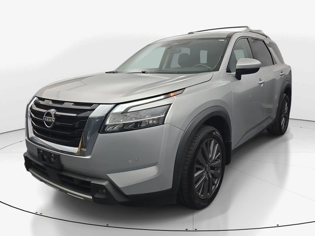 Used 2023 Nissan Pathfinder SL w/ SL Premium Package AWD/4WD image 6