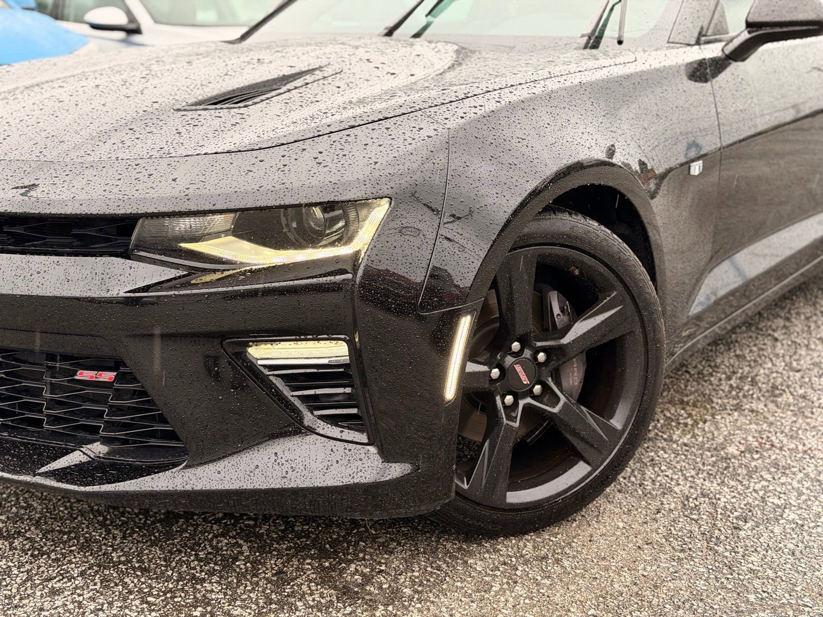 Used 2016 Chevrolet Camaro SS RWD image 5