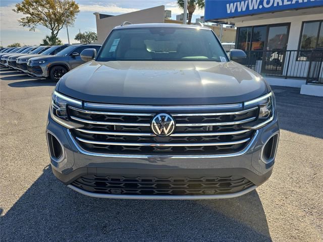 New 2026 Volkswagen Atlas SE image 2