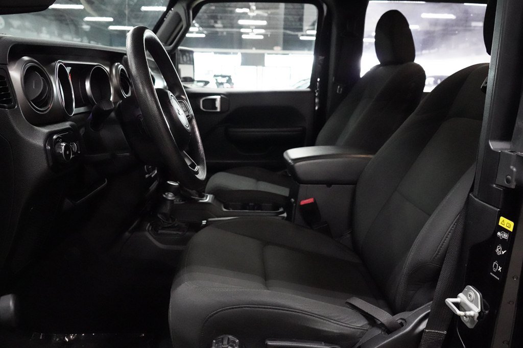 Used 2020 Jeep Wrangler Sport AWD/4WD image 11