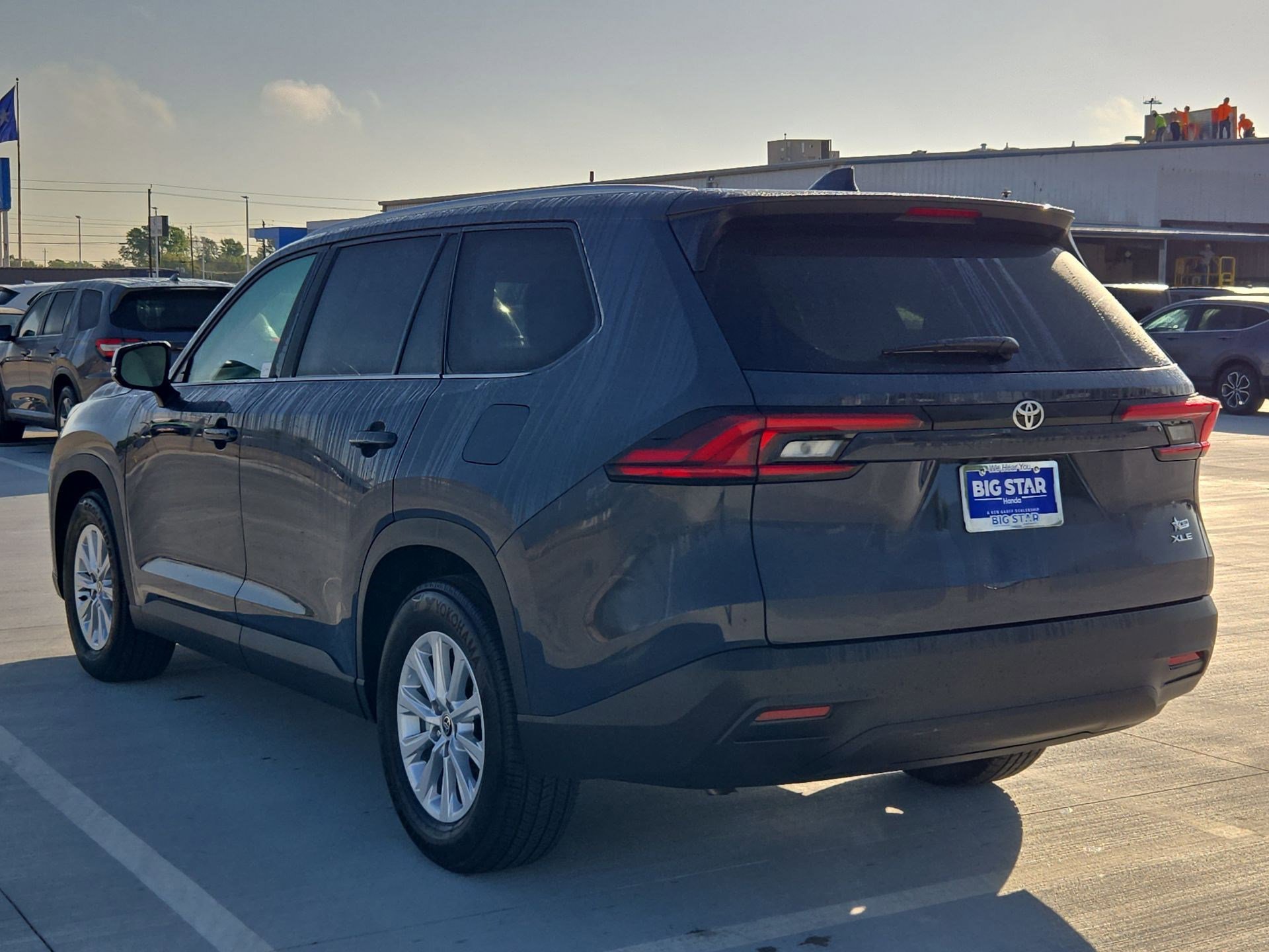 Used 2025 Toyota Grand Highlander FWD image 6